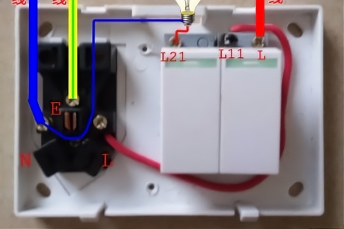 电工知识: 双联开关控制两个灯怎么接线? 老电工亲自教学！