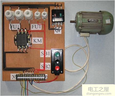 接触器自锁单向运转控制电路接线图及原理分析
