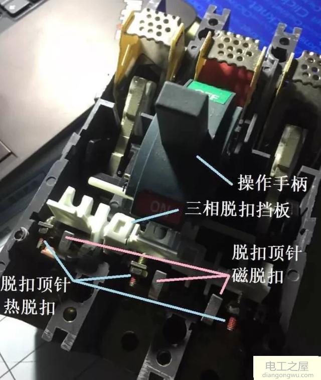 家用三相四线电路预防总零线断开是否能用零线接地线