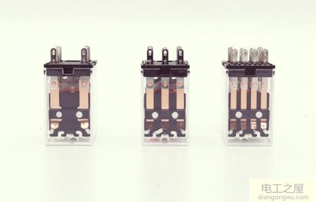 中间继电器的工作原理与接触器的工作原理一样吗