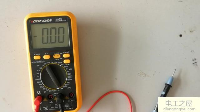 万用表怎么测量电流?万用表测量电流的方法