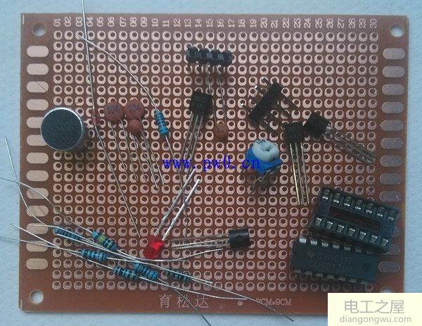 模拟电子蜡烛电路原理图课程设计