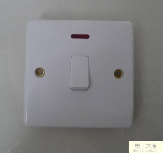 LED灯关灯后闪烁或发微光的解决方法