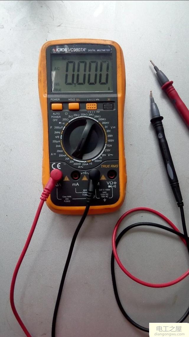 怎样在电机运行时测量电机电流
