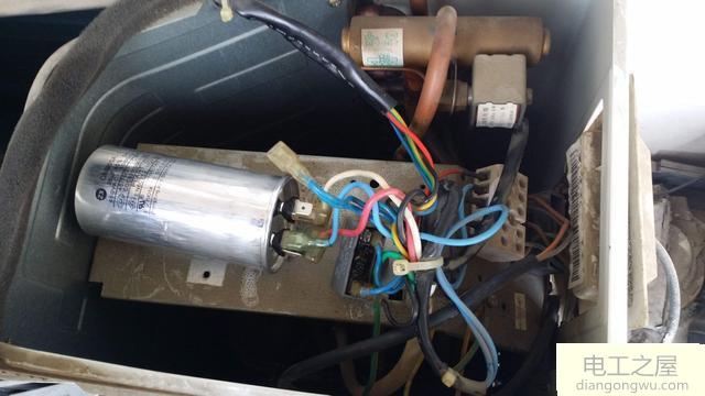 检测压缩机空调电容器故障的方法
