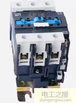 220V交流接触器接380V电压为什么能工作