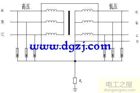 插座内零线为什么会带电