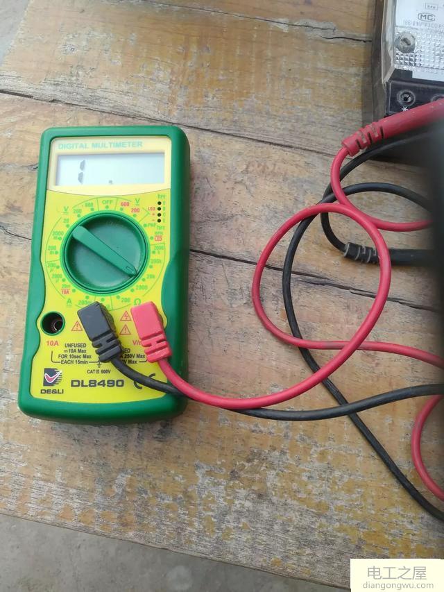 如何测量电动工具的电源线通断
