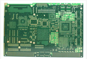 PCB电路板的分类特点及生产工艺流程解析