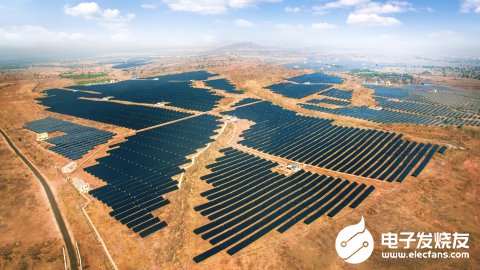 印度最大太阳能发电场建成并投产 装机容量达2245兆瓦