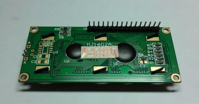 LCD1602驱动为什么把字符代码写入DDRAM？