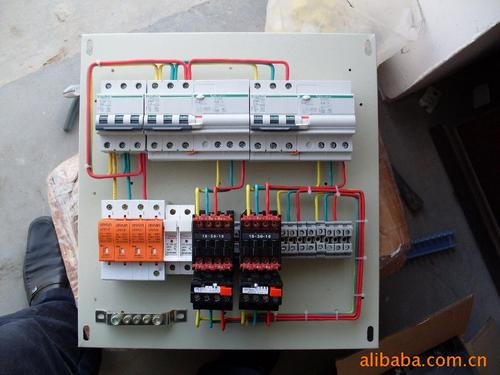 家用配电箱接线图教程,家用配电箱接线实物图,家用配电箱正规接线图,家用12路配电箱接线图,家用三相电配电箱接线图,家用配电箱20位接线图,家用配电箱接线图,220家用电路接线图,家用普通220v电箱接线图,户内配电箱接线图,入户配电箱接线图,380v配电箱接线图讲解,三相四线配电箱接线图,配电箱接线图实物图,家装10位配电箱接线图,配电箱接线图讲解,工地配电箱接线图,220v配电箱接线规范,220v进户电表箱接线图,220v家装电箱接线图,220v漏电保护器接线图,家用电表箱接线图,家用电箱安装接线图,配电箱接线口诀,配电柜漂亮走线图,家庭配电箱接线图,配电柜接线实物图,空气开关接线图,配电箱接线图,教你三步看懂电路图,家用配电箱接线标准图,家用220漏电开关接线图,配电箱接线图视频教程,家庭电箱接线图片,配电箱图片,三相四线配电箱,家用配电箱正规接法,三相电配电箱接线图,家里220v配电箱接线图,家用配电箱接线图详解,家用220配电箱系统图,家用220v电箱接线图,家用220v电表接线图,家庭配电箱正规接线图,家庭配电箱接线实物图,家庭配电箱正确接线图,家庭配电箱清晰接线 图,工地电箱怎么接220v,220v配电箱零线接哪里,家装配电箱接线图,家装电箱正确接线图,家装总电箱接线示意图,家庭总电箱开关接线图,漏电保护器接线图,家庭电箱标准接线图,家用配电箱标准接法,配电箱接地线怎么接
