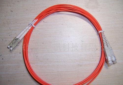 跳线光纤结构 跳线光纤分类