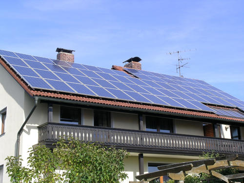 家用太阳能发电系统基本构成,家用太阳能发电系统分类,阳能发电需要考虑的因素等信息资料
